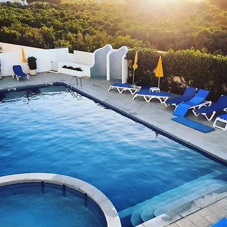 Mira Parque Албуфейра