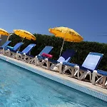 Bed & Breakfast Mira Parque Albufeira